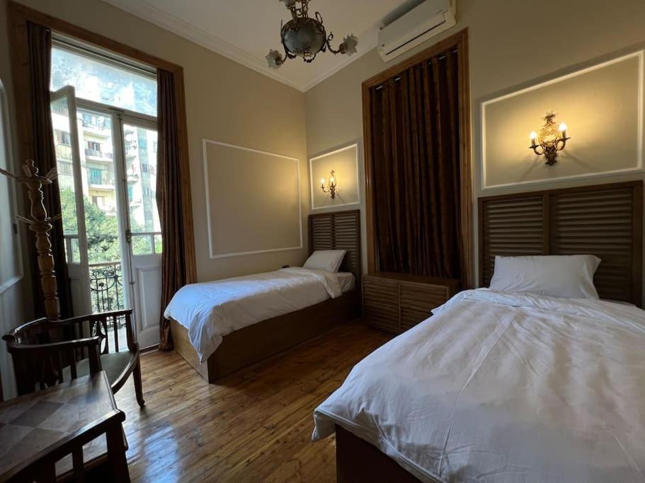 Authentic 3Br Apartment In Downtown, Kairo Exterior foto